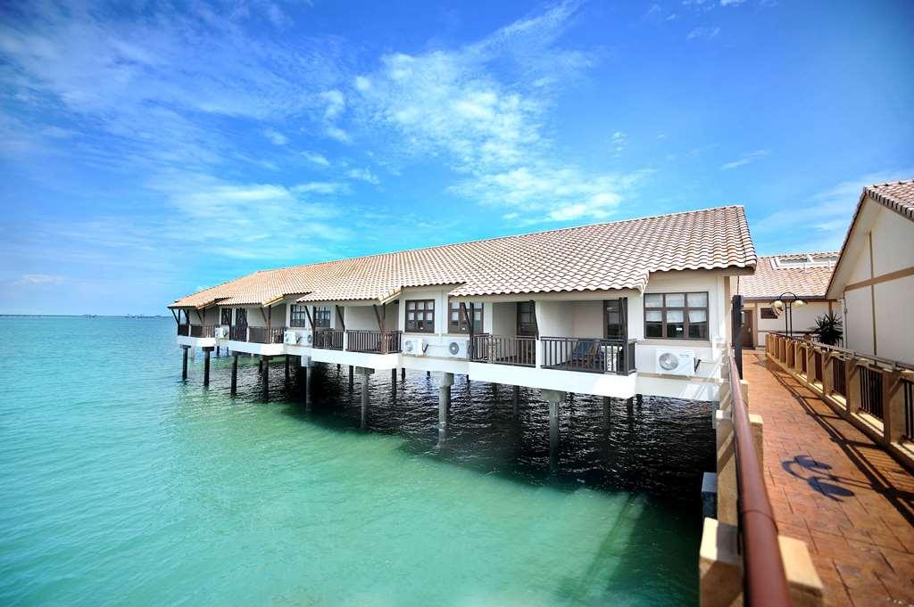 Lexis Port Dickson Hotel Exterior foto